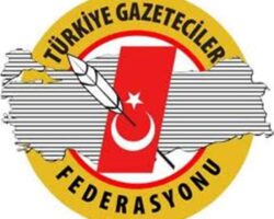 “Gazeteciler 10 Ocak’ı buruk yaşıyor”