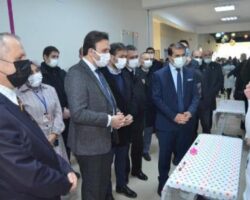 Korumalı: MURGUL ORTAOKULU TÜBİTAK 4006 BİLİM FUARI AÇILIŞI YAPILDI