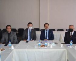 MURGUL’DA OKUL VE KURUM MÜDÜRLERİ TOPLANTISI YAPILDI