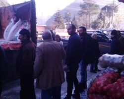 TAHAP TARAFINDAN BORÇKA’YA 540 ÇUVAL YİYECEK DESTEĞİ