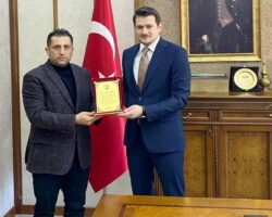 Korumalı: Kaymakam Bulat’dan İlçe Tarım ve Orman Müdürüne Başarı Belgesi ve Plaket Takdimi