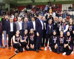 FİLENİN SULTANLARI BORÇKA(KLASKÜR) OLDU