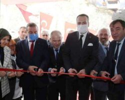 Vali Vekili Onur ÖZAYDIN, “2022 Evlilik ve Düğün Hazırlıkları” fuarı açılışına katıldı