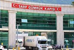 Gürcistan’a Kaçmaya Çalışan FETÖ Üyesi Kadın Tır’ın Gizli Bölmesinde Yakalandı