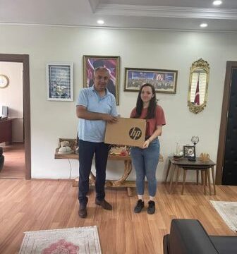 Belediye Başkanı Orhan’dan ÖSYM Artvin 1.’sine Ödül