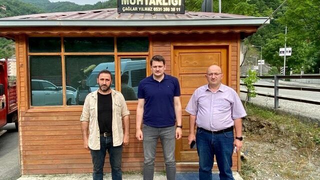 Borçka Kaymakamı Bulat, Yeniyol Mahallesi Muhtarlığını Ziyaret Etti
