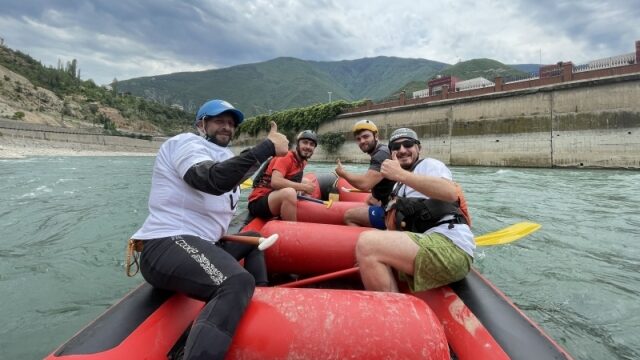 İki Baraj Arasında Rafting