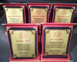 PLAKET BASKI İŞİMİZ