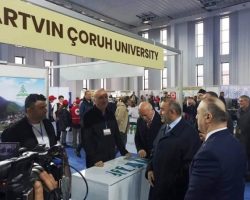 AÇÜ Batum Kitap ve Yükseköğretim Fuarına Katıldı