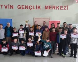 Atatürk Ortaokulu Öğrencileri Satrançta İl Birinciliğini Kazandılar