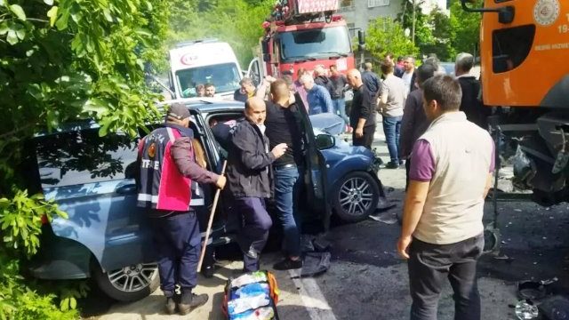 Borçka’da Trafik Kazası 5 Yaralı