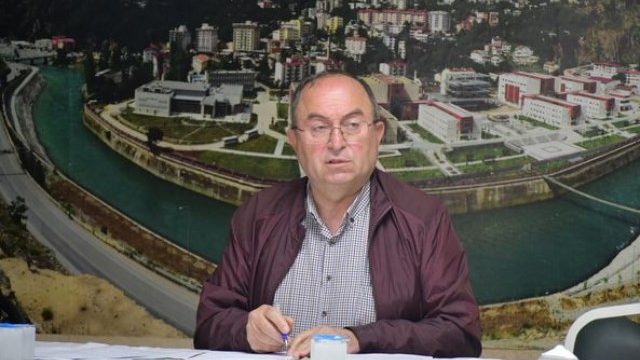 Artvin Belediye Başkanı Elçin, “Artvin’i her şeye rağmen plansız bırakmamak için çalışıyoruz”