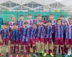 Trabzonspor Borçka Futbol Okulu 2011 ve 2012 Grupları ile Trabzon’a gitti