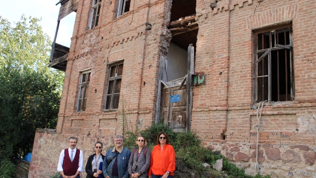 Artvin’in geleneksel yerleşim dokusu ve mimarisinin belgelenmesi ve korunması amacıyla alan çalışmaları yapılacak