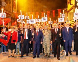 Artvin’de fener alayı ve kortej yürüyüşü düzenlendi