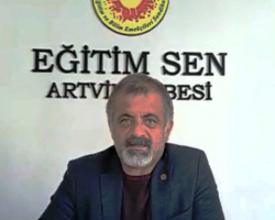 Eğitim Sen Artvin Şube Başkanı Gümüş, “Laik Eğitim Anlayışından Uzaklaşıyoruz”