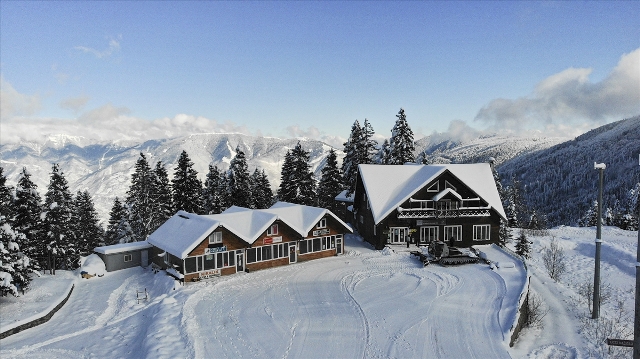 Atabarı kayak merkezinde istenilen kar kalitesine ve seviyesine ulaşılınca kayak sezonu başlatılacak