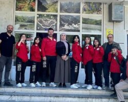 Korumalı: 6 Muay Thai sporcu ve 1 antrenör Borçka’dan yola çıktı
