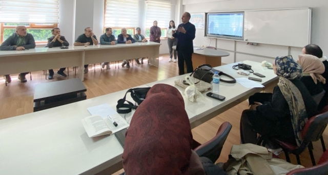 Korumalı: AÇIK UÇLU MADDE YAZMA VE ÖLÇME DEĞERLENDİRME SEMİNERLERİ DEVAM EDİYOR