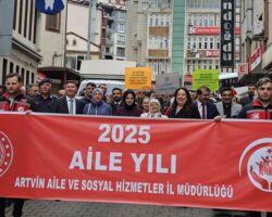 Korumalı: Aile Haftası etkinliklerinde Artvin’de kortej yürüyüşü düzenlendi