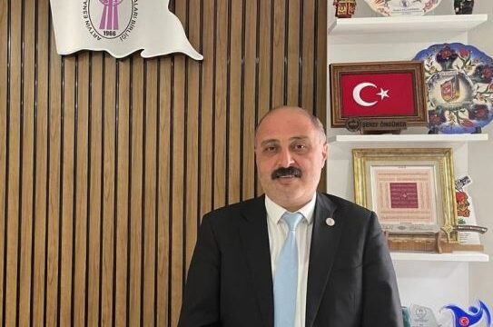 Korumalı: Artvin Esnaf ve Sanatkarlar Odaları Birliği Başkanı Öngüner, “yerel işletmelerin hem ekonomik hem de sosyal yaşamın temel direklerinden biridir”