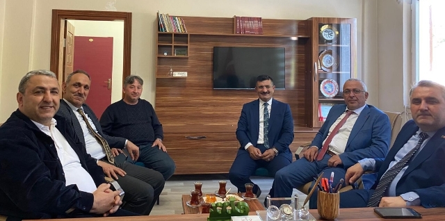 Korumalı: AÇÜ Rektörü Aydın, Borçka MEM’i ziyaret etti