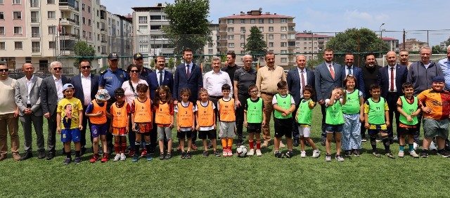 Korumalı: Arhavi’de Herkes İçin Futbol Şenliği Gerçekleştirildi