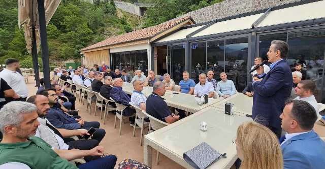 Korumalı: Milletvekili Çelik,  köy içlerinde kilit parke döşenerek vatandaşlara daha konforlu yaşam alanları sunulacak