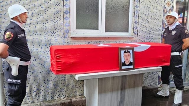 Korumalı: Polis Memuru Yerabakan, Borçka’da Son Yolculuğuna Uğurlandı