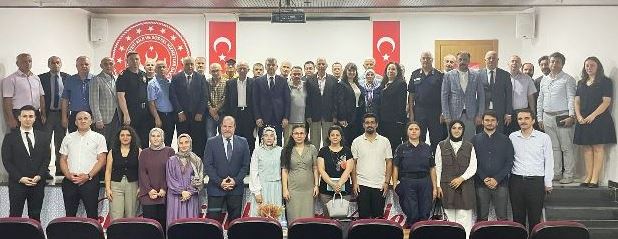Korumalı: Artvin’de “Yaşlılar Çalıştayı”nda, yaşlılara yönelik hizmetlerin mevcut durumu değerlendirildi