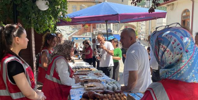 Korumalı: Artvin’de özel gereksinimli çocuklarımızın yararına bir kermes düzenlendi