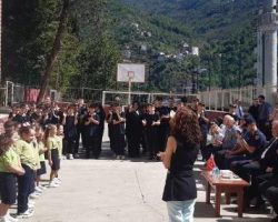 Korumalı: BORÇKA’DA İLKÖĞRETİM HAFTASI COŞKUYLA KUTLANDI