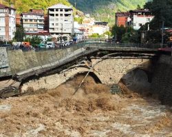 Korumalı: Borçka’da Sağanak Yağış Sel ve Heyelanlara Neden Oldu