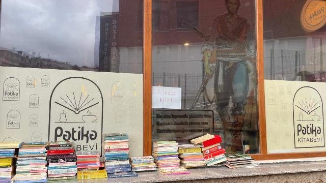 Korumalı: Patika Kitap Evinden “Askıda kitap” dayanışması