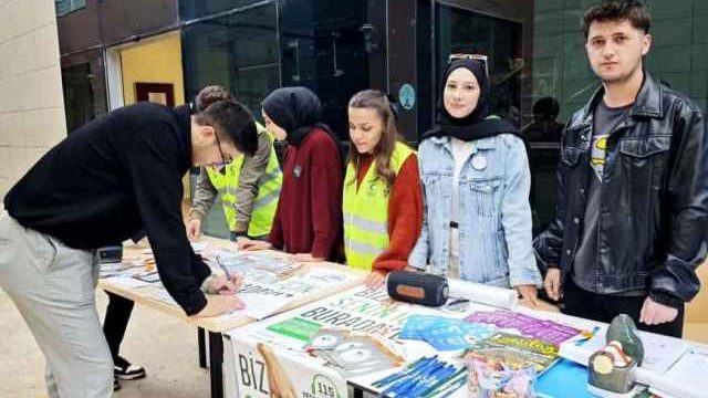 Korumalı: AÇÜ’lü Öğrenciler Yeşilay Kulübüne İlgi Gösterdiler