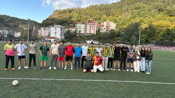 Korumalı: Borçka Acarlar MYO Futbol Turnuvası Heyecanla Gerçekleşti