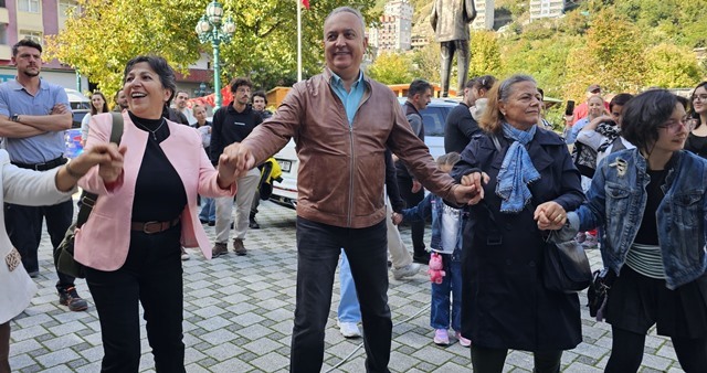 Korumalı: Borçka’da Tiyatro Festivali Başladı