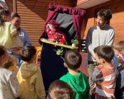 Korumalı: Çocuklar, Kukla gösterileriyle mutlu oldu