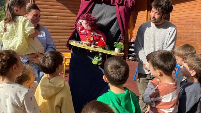 Korumalı: Çocuklar, Kukla gösterileriyle mutlu oldu