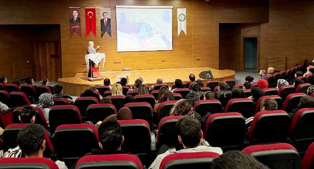 Korumalı: Dersimiz Filistin