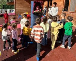 Korumalı: “Fiko’nun Kulübesi” adlı kukla gösterisi, minik izleyicileri mest etti