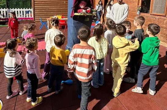 Korumalı: “Fiko’nun Kulübesi” adlı kukla gösterisi, minik izleyicileri mest etti