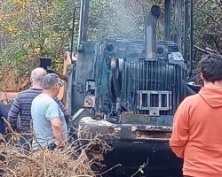 Demirciler Köyünde Lastikli Kepçe Yangını