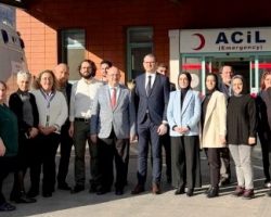 Hibe Edilen Ambulans Borçka Devlet Hastanesine Teslim Edildi