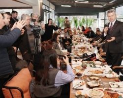 Artvin Valisi Ergün, Yerel ve Ulusal Basın Mensupları ile Bir Araya Geldi