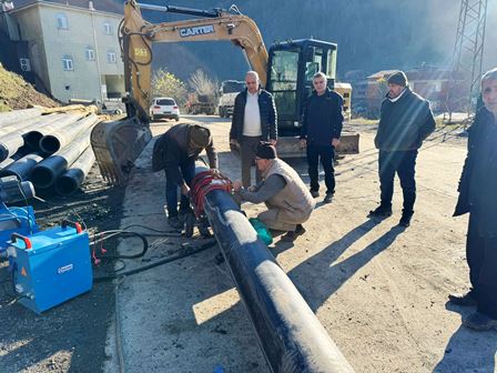 Belediye Başkanı Orhan, “Demirciler bölgesindeki boruların değişmesiyle birlikte su sorunları yaşamayacağımızı umuyoruz”