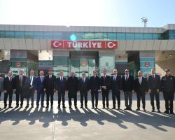 İçişleri Bakan Yardımcısı Karaloğlu, Sınır Kapısında İncelemelerde Bulundu