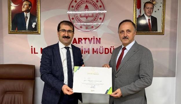 YAŞAYAN OKUL BAHÇELERİ