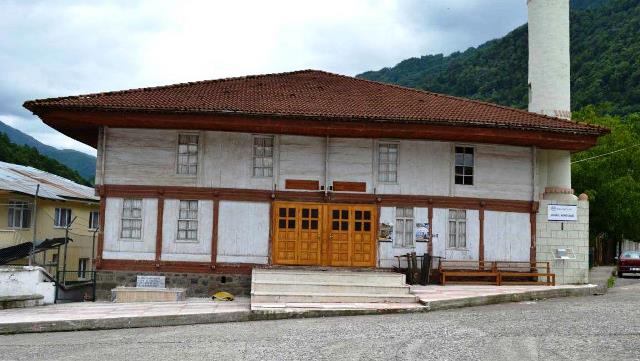 BORÇKA İLÇESİ 14 MART CUMARTESİ GÜNÜ SAHUR VE İFTAR VAKTİ