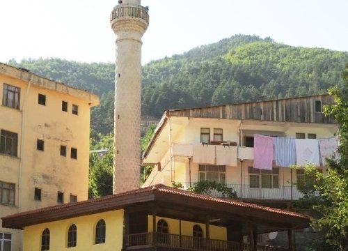 BORÇKA İLÇESİ 18 MART ÇARŞAMBA GÜNÜ SAHUR VE İFTAR VAKTİ